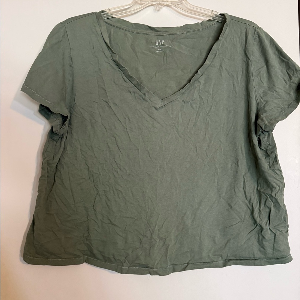GAP Women's Sage Green V-Neck Tee